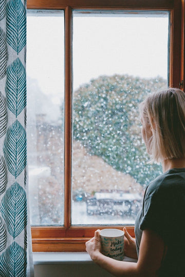 6 Tips To Winterize Your Skin Care Routine - elonessentials.com
